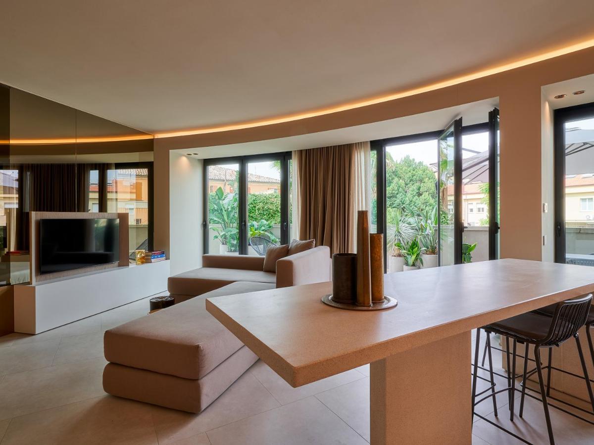 Le Residenze by Victoria Palace Cattolica Esterno foto