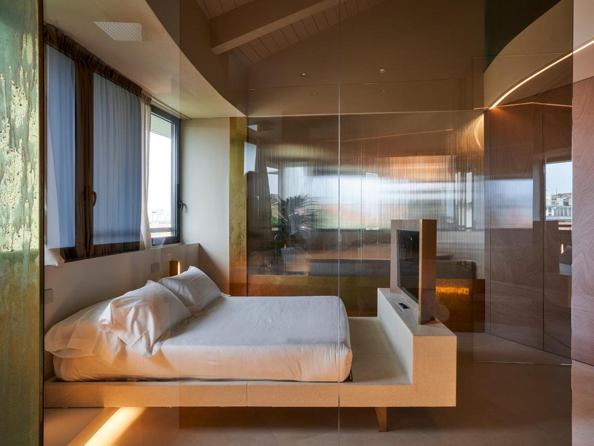 Le Residenze by Victoria Palace Cattolica Esterno foto